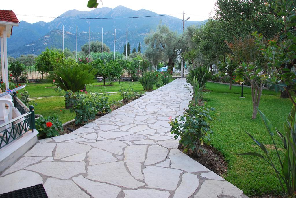 Niriton Pension Nydri  Dış mekan fotoğraf