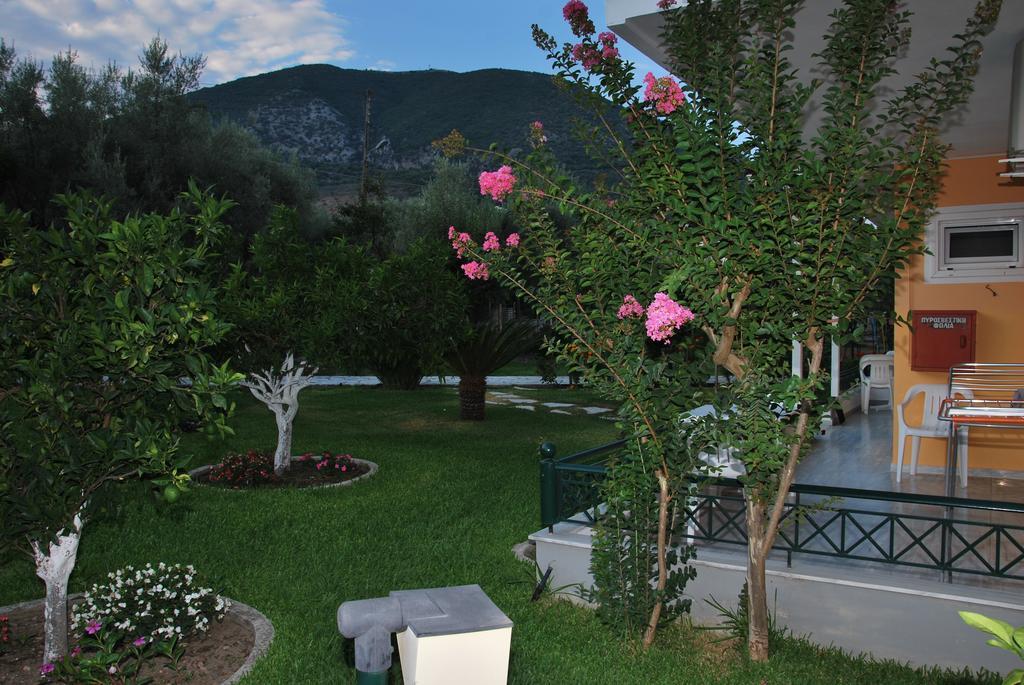 Niriton Pension Nydri  Dış mekan fotoğraf