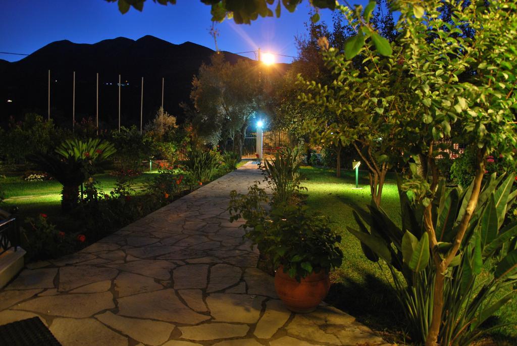Niriton Pension Nydri  Dış mekan fotoğraf