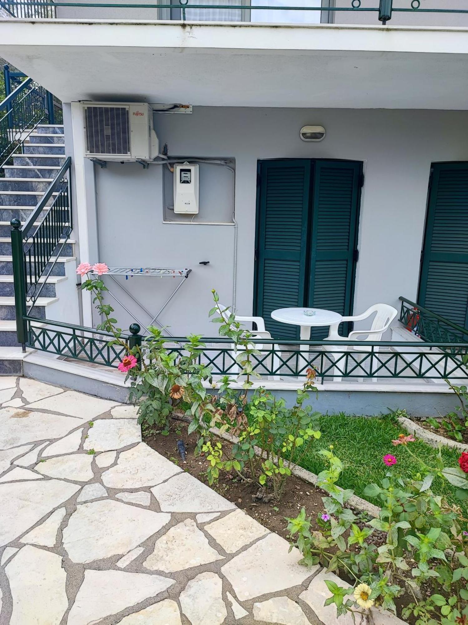 Niriton Pension Nydri  Dış mekan fotoğraf